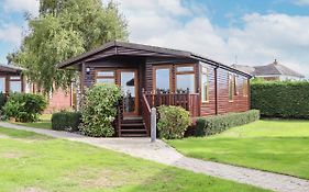 Lodge Two, Country View Park